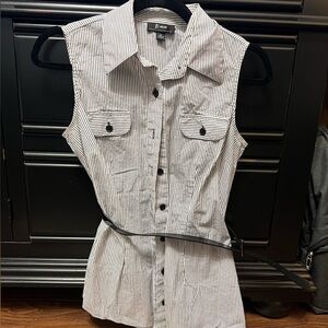 M button down blouse with waist belt